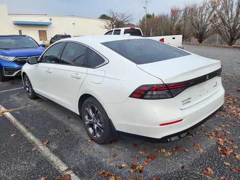 New 2024 Honda Accord EX-L image 6