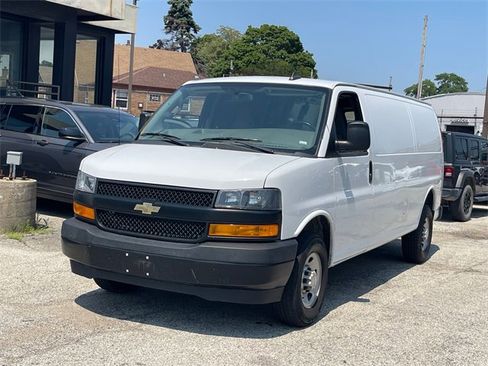 Used 2022 Chevrolet Express 2500 Extended w/ Driver Convenience Package image 2