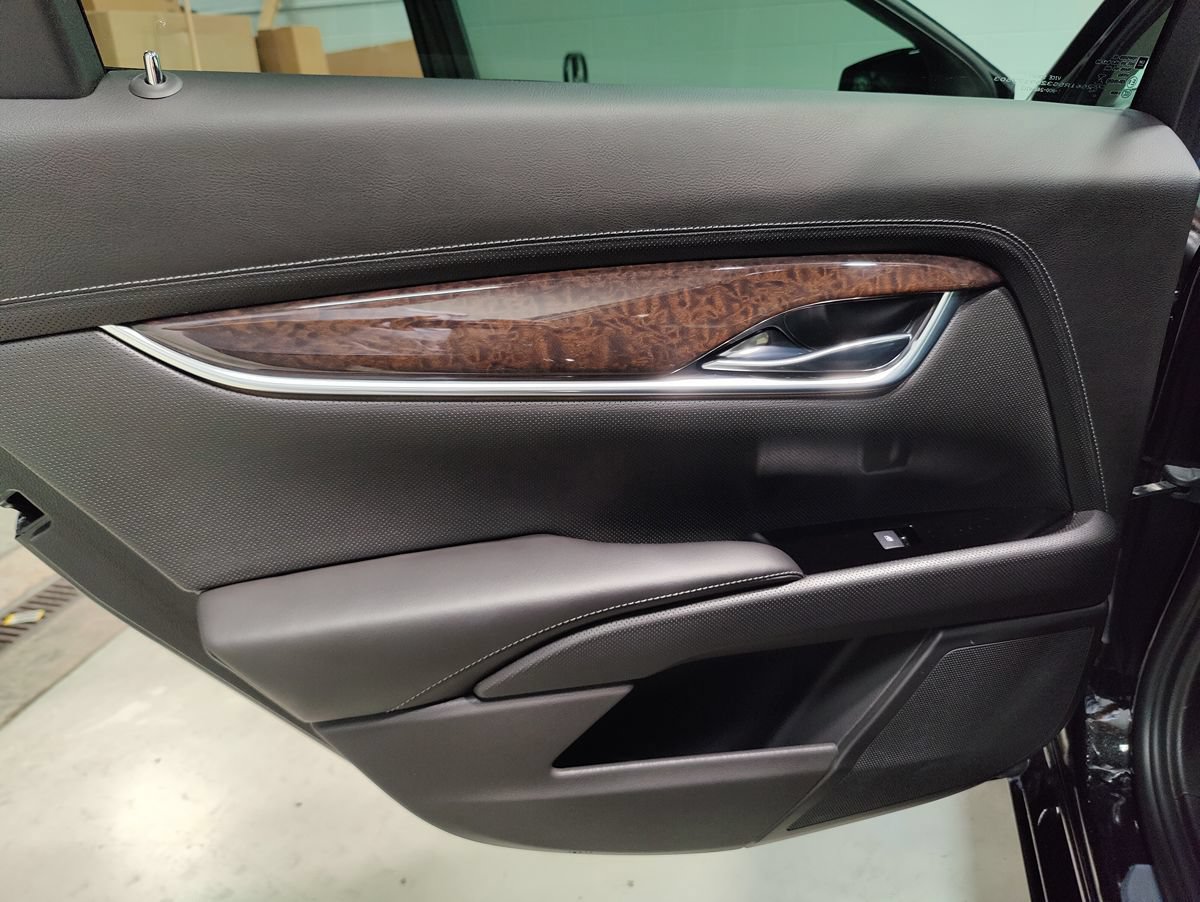 Used 2013 Cadillac XTS Luxury w/ Driver Awareness Package AWD/4WD image 49
