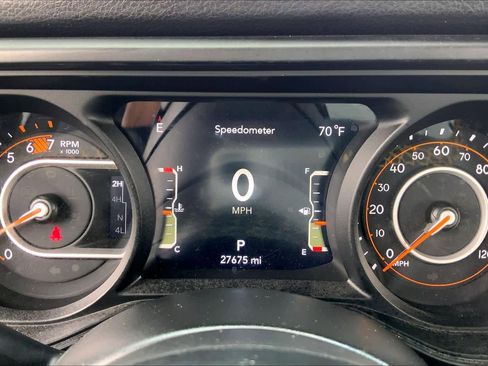 Used 2024 Jeep Wrangler Unlimited Sport AWD/4WD image 35