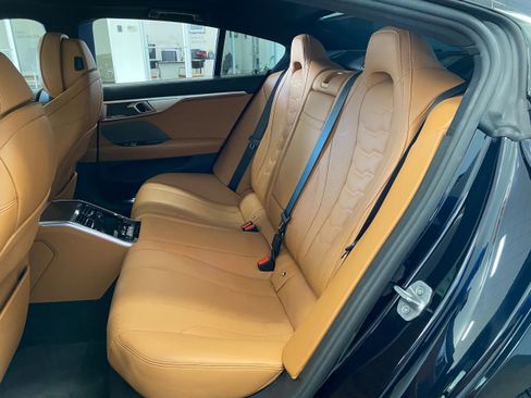 Used 2025 BMW M850i xDrive image 12