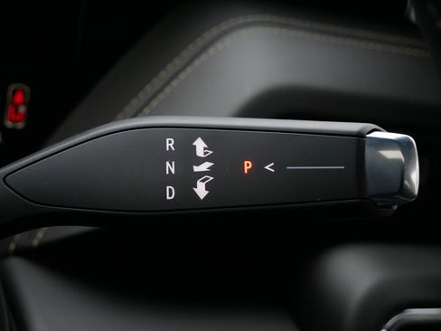 New 2026 GMC Yukon XL Elevation image 9