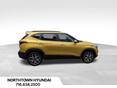 Used 2023 Kia Seltos SX w/ SX Sunroof Package AWD/4WD image 15