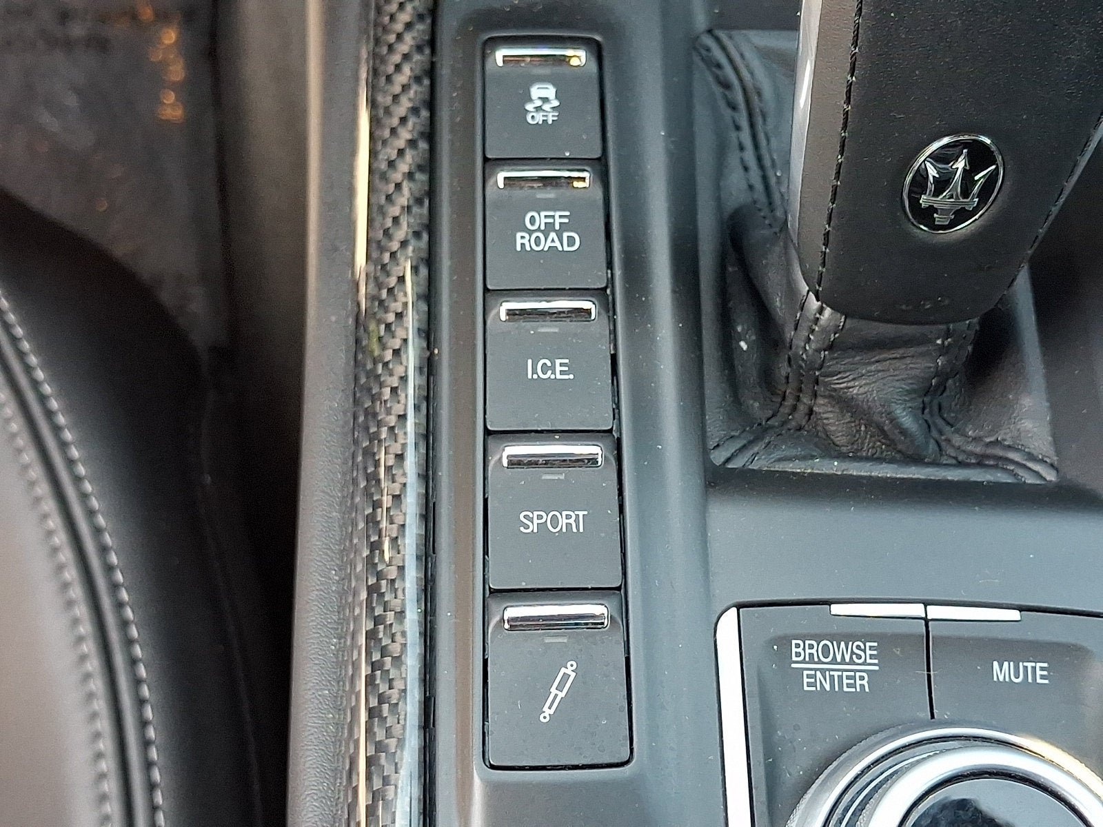 Used 2021 Maserati Levante S GranSport AWD/4WD image 25