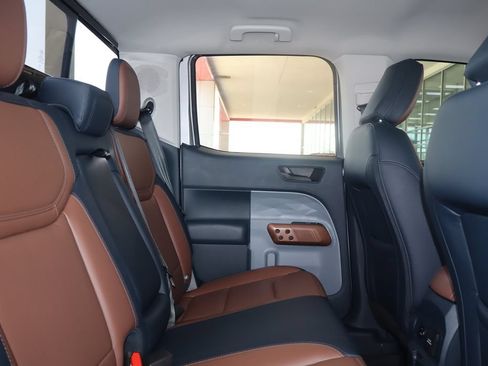 Used 2023 Ford Maverick Lariat w/ Lariat Luxury Package AWD/4WD image 36