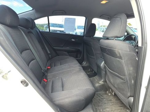 Used 2015 Honda Accord Sport image 18