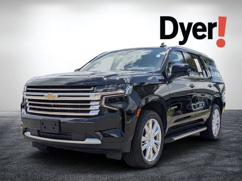 Used 2024 Chevrolet Tahoe High Country AWD/4WD image 9