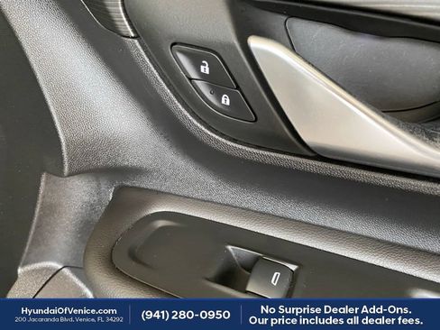 Used 2022 GMC Terrain SLE AWD/4WD image 53