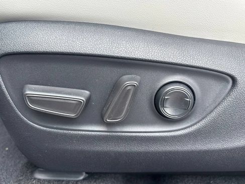 Used 2025 Toyota RAV4 XLE Premium w/ Weather Package AWD/4WD image 10