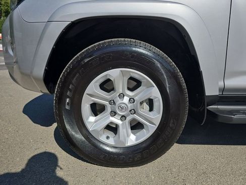 Used 2024 Toyota 4Runner SR5 image 34