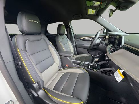 New 2026 Chevrolet TrailBlazer ACTIV AWD/4WD image 9