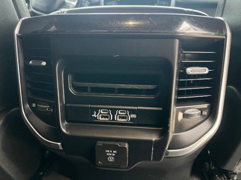 Used 2020 RAM 1500 Laramie w/ Sport Appearance Package AWD/4WD image 30