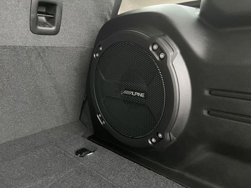 New 2026 Jeep Wrangler Unlimited Rubicon w/ Technology Group image 22