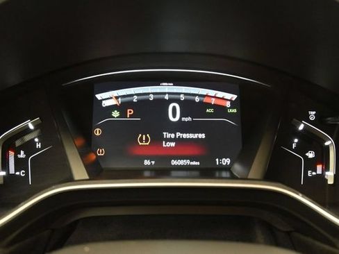 Used 2020 Honda CR-V Touring image 5