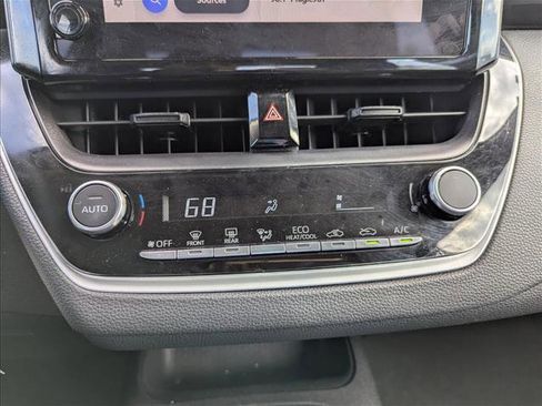 Used 2024 Toyota Corolla LE image 19