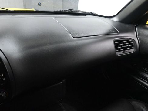 Used 2001 Honda S2000 image 24