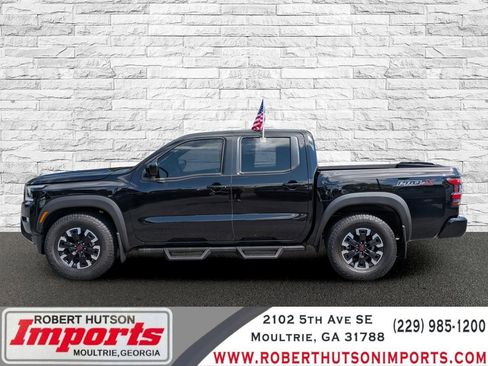 Used 2022 Nissan Frontier Pro-X w/ Technology Package image 1