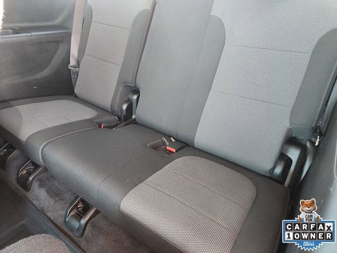 Used 2021 Chevrolet Traverse LT image 36