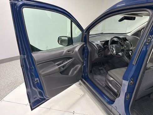 Used 2018 Ford Transit Connect XL image 5