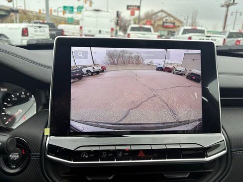 New 2026 Jeep Compass Latitude image 25