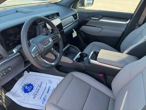 New 2026 GMC Terrain Elevation w/ Elevation Premium Package image 16