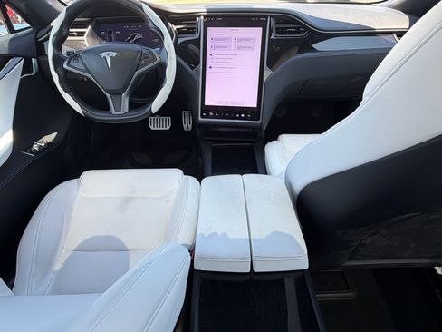 Used 2020 Tesla Model S Long Range AWD/4WD image 29