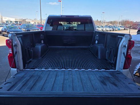 Used 2019 Chevrolet Silverado 1500 LT image 6