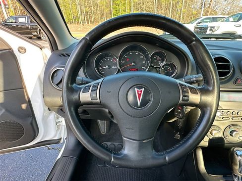 Used 2009 Pontiac G6 Sedan w/ Sport Package 2 image 18