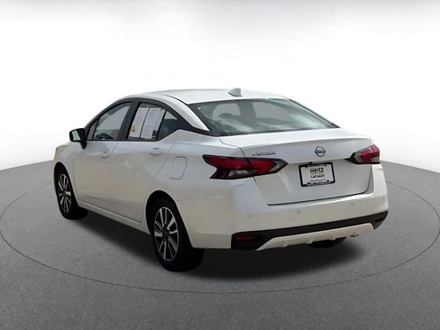 Used 2025 Nissan Versa SV image 11