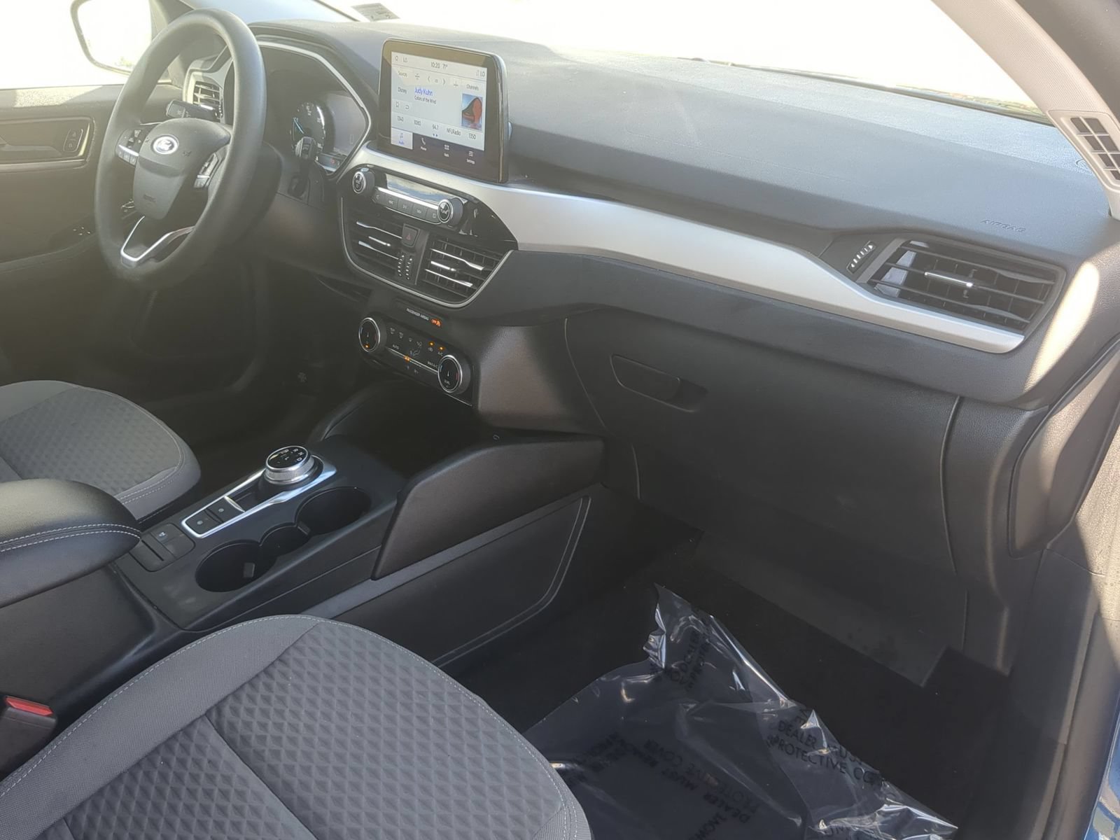 Certified 2022 Ford Escape SE AWD/4WD image 34