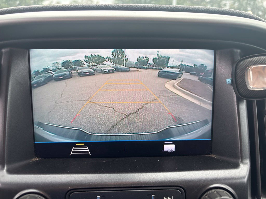 Used 2021 Chevrolet Colorado LT RWD image 12