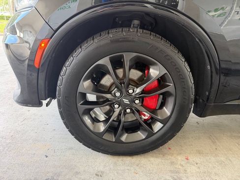 Used 2021 Dodge Durango R/T w/ Blacktop Package RWD image 17