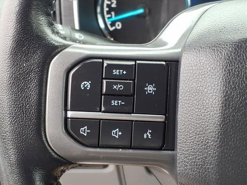 Used 2022 Ford F150 XLT w/ Equipment Group 302A High image 17