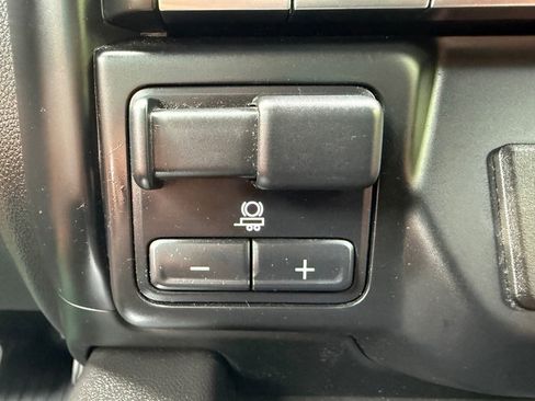 Used 2022 GMC Sierra 1500 AT4 w/ AT4 Premium Package image 33