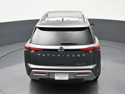 Used 2024 Nissan Pathfinder SL AWD/4WD image 19