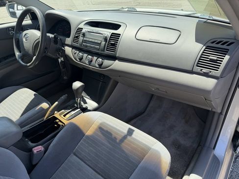 Used 2006 Toyota Camry LE FWD image 10