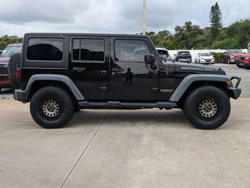 Used 2017 Jeep Wrangler Unlimited Sport w/ Quick Order Package 24S AWD/4WD image 4