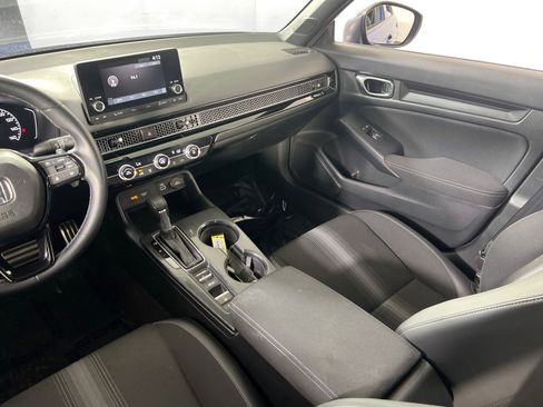Used 2023 Honda Civic Sport image 21