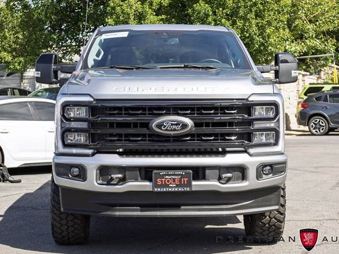Used 2023 Ford F350 Lariat w/ Black Appearance Package AWD/4WD image 19