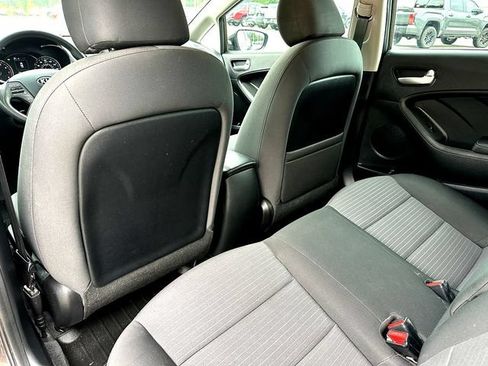 Used 2018 Kia Forte LX w/ LX Popular Package FWD image 18