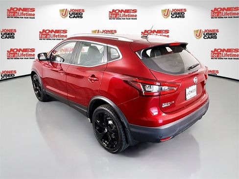 Certified 2021 Nissan Rogue Sport SL w/ Premium Package image 2