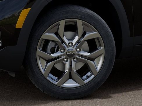 New 2026 Kia Seltos LX FWD image 10