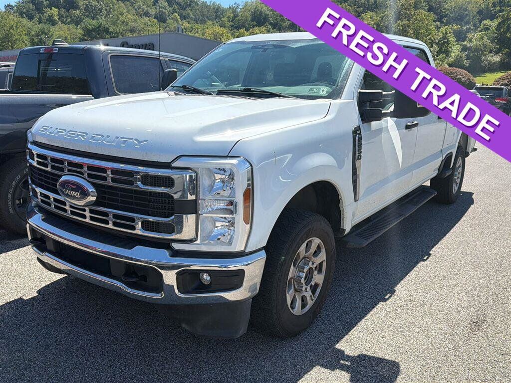 Used 2024 Ford F250 XLT AWD/4WD image 1