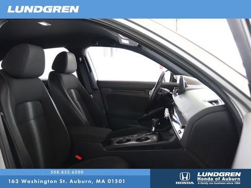 Used 2023 Honda Civic Sport image 14