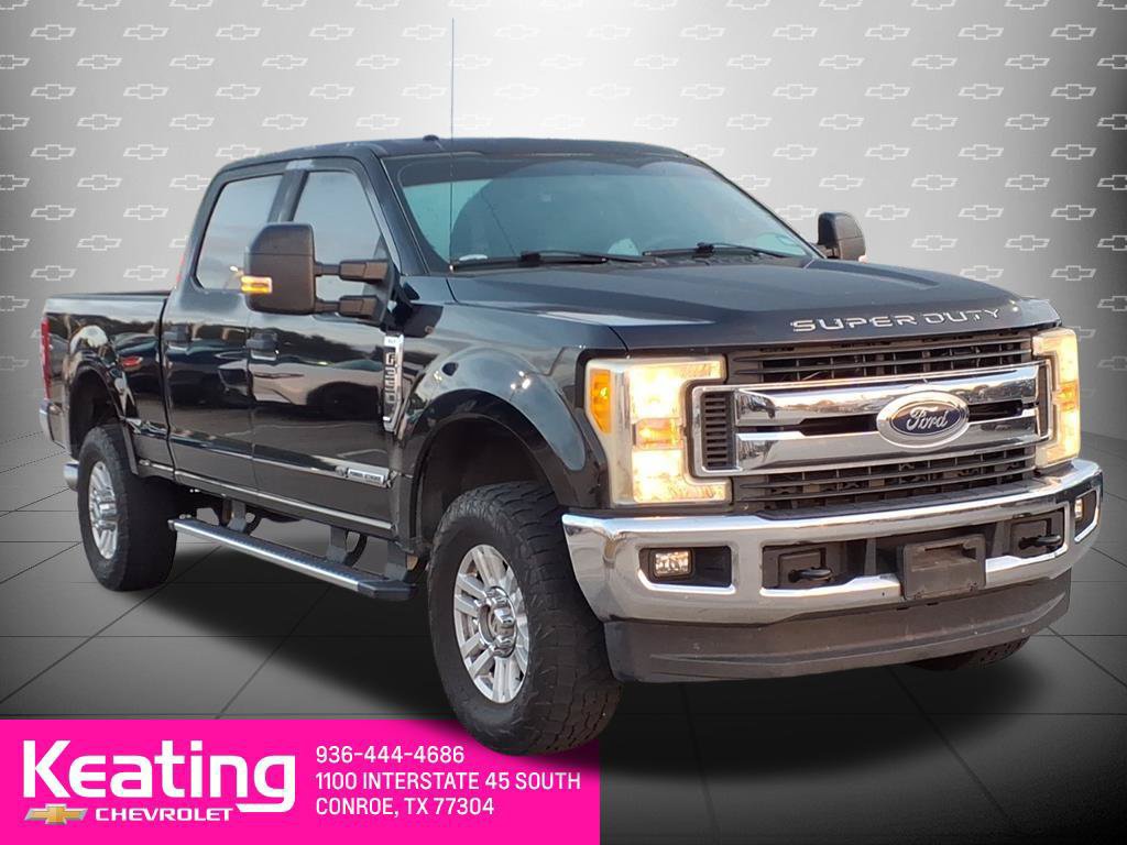 Used 2017 Ford F350 XLT w/ XLT Value Package AWD/4WD image 3