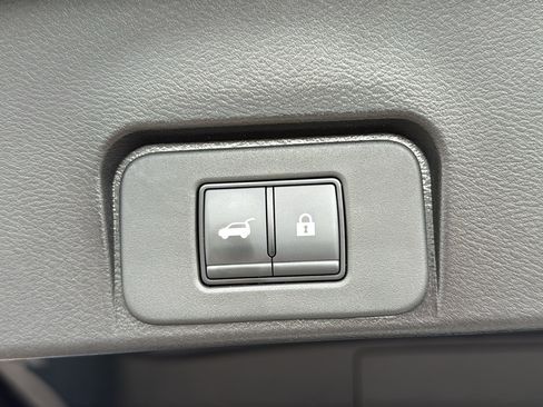 Certified 2023 Nissan Rogue SL w/ SL Premium Package AWD/4WD image 27