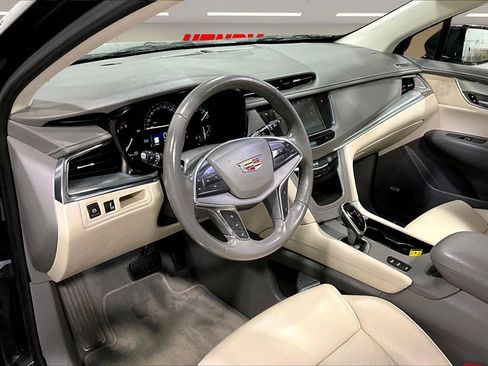 Used 2019 Cadillac XT5 Luxury image 17