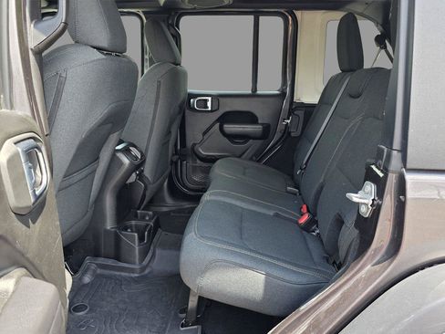 Certified 2025 Jeep Wrangler Unlimited Sport AWD/4WD image 28