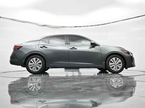 New 2025 Nissan Sentra S image 38