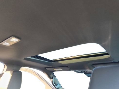 Used 2023 Chevrolet Silverado 1500 ZR2 w/ Technology Package image 21